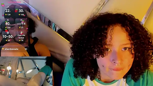 Chat +18 de Benny_and_Mark ao vivo