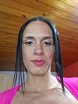 Shermie24 Show in webcam