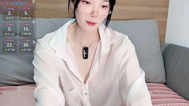 XXX chat uživo modela upoo7lt