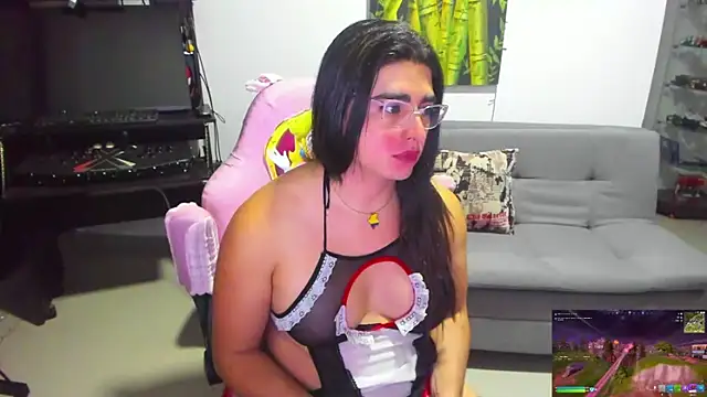 Khalifa_Gold Adlı Modelin Web Kamerası Şovu