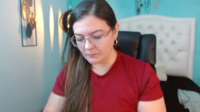 MsJossie live XXX chat