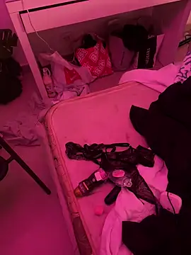 Chaniita Adlı Modelin Canlı XXX Sohbeti