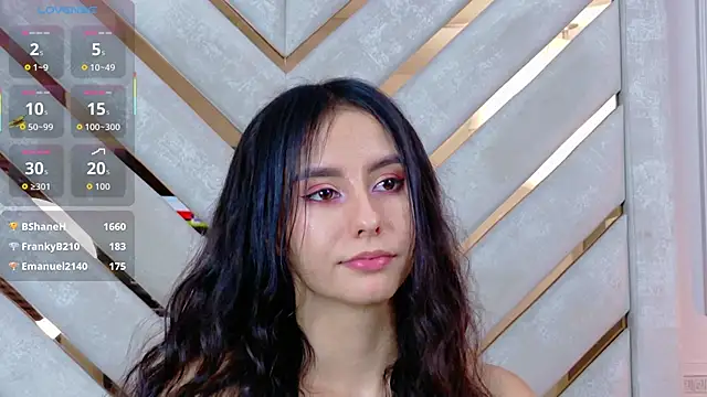 Sarah-GraceのライブXXXチャット