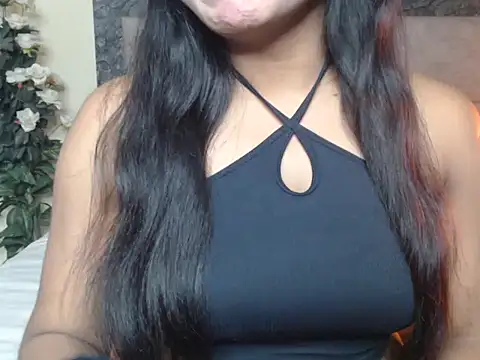 Miss_Virgingirl04: онлайн-секс-чат