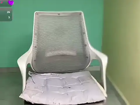 classy_kritii élő XXX-chatje