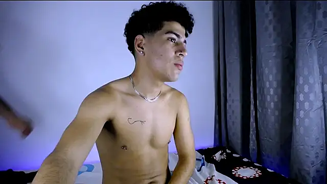 XXX chat uživo modela black_men9