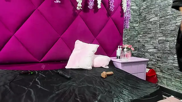 SamyDiamond_: онлайн-секс-чат