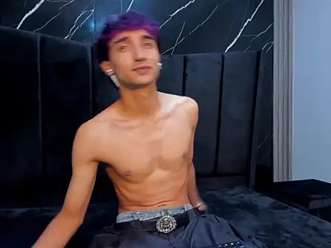 Онлайн чат XXX KrisX_hl