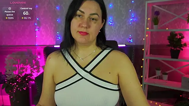 VelvetLuck Live XXX-chat