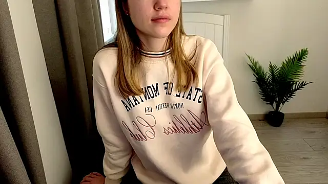 Just_L0VE_me's Live XXX Chat