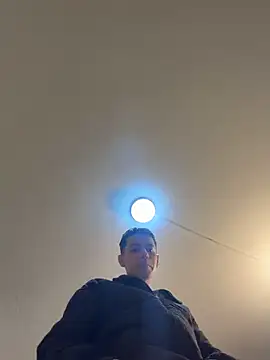 Sebastian_Reed Adlı Modelin Canlı XXX Sohbeti