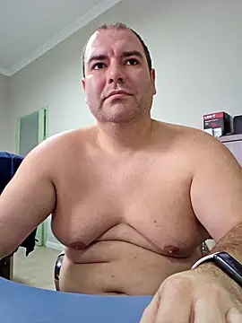 Andrew1900529 现场XXX聊天