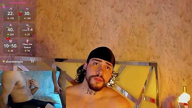 Benny_and_Mark Chat XXX in diretta