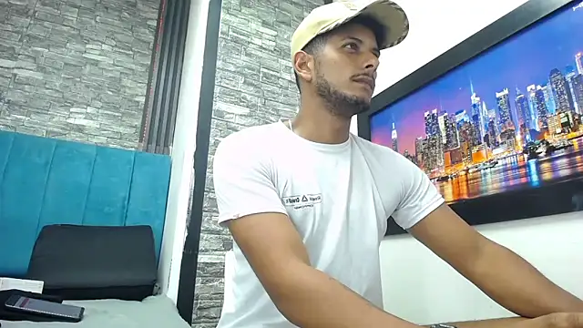 โชว์เว็บแคมของ Chris_Dick23