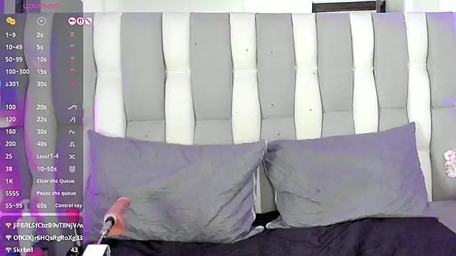 XXX chat uživo modela IsaDiiaz