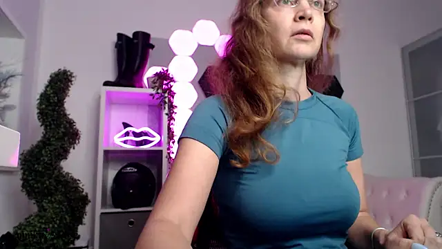 AnnikaRoseのライブXXXチャット