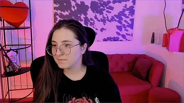 VirtuallVoyant Live XXX Chat