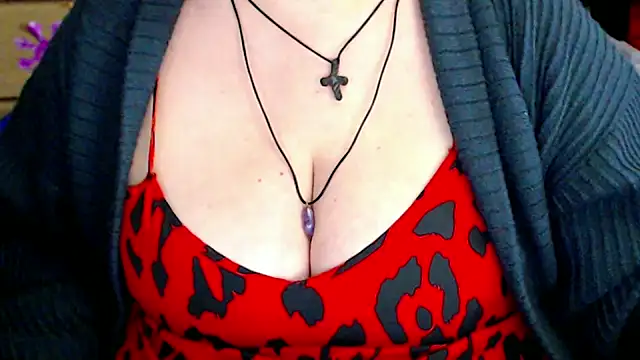 Онлайн чат XXX mayasmith