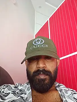 Bigkannan: απευθείας συνομιλία ΧΧΧ