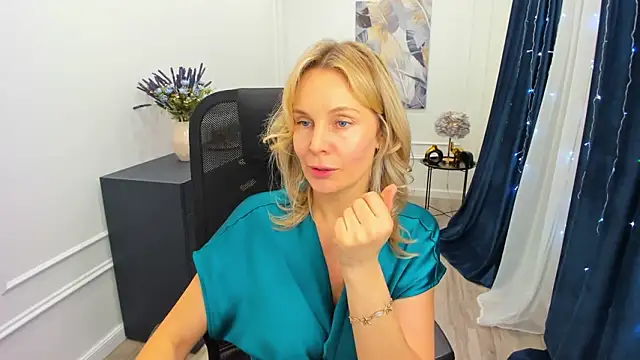 Sinty_Devisn Live XXX chat