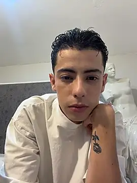 Sebastian_Reed Chat XXX live