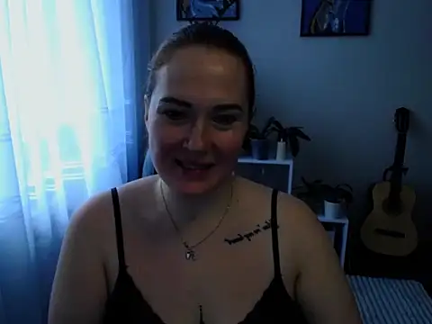 دردشة Lady_Tiana الجنسي ة المباشرة