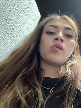 babesamanta: απευθείας συνομιλία ΧΧΧ