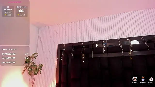 ailynBlaze 现场XXX聊天