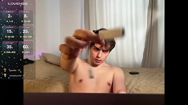 Er1c_Reeves' Live XXX Chat