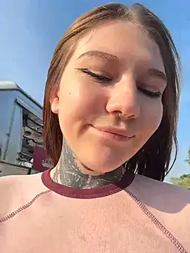 Pokazy przed kamerką – FionaMurr