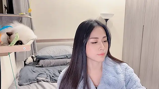 BabyOneDaily Show Webcam