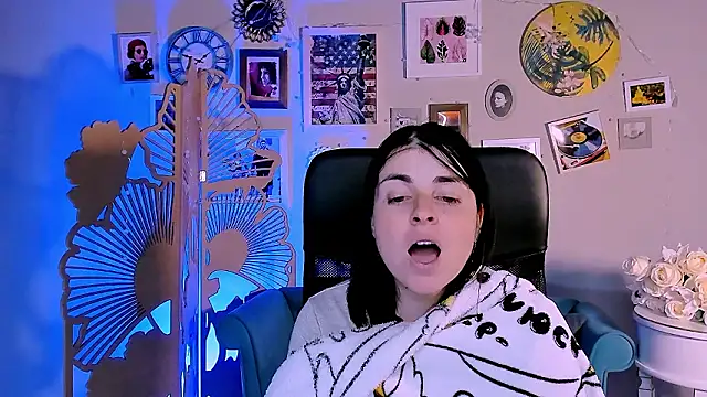 MartaEdams 现场XXX聊天