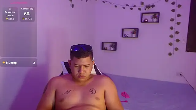 دردشة MaxSteel155 الجنسية المباشرة