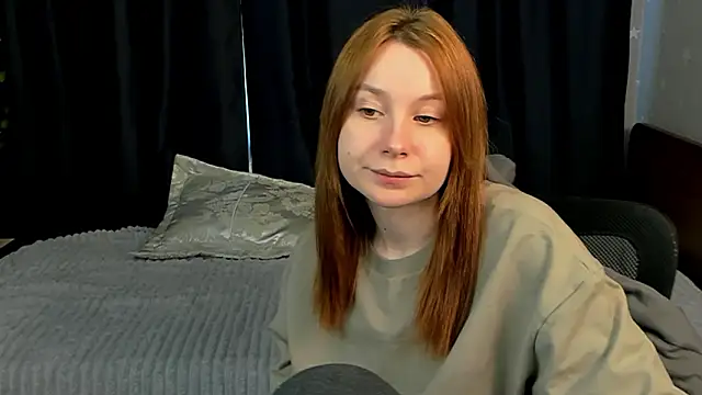 Lola_Raivis_ Chat XXX live