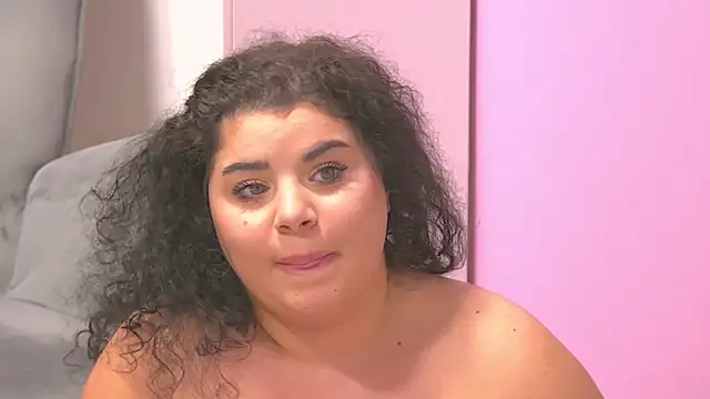 BustyMadison Adlı Modelin Canlı XXX Sohbeti