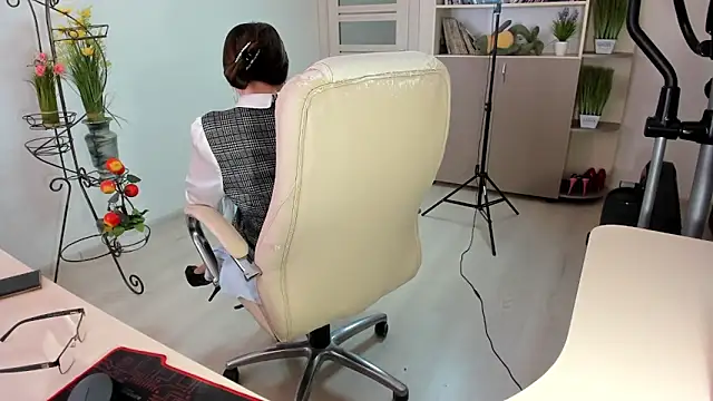 Vika73 现场XXX 聊天