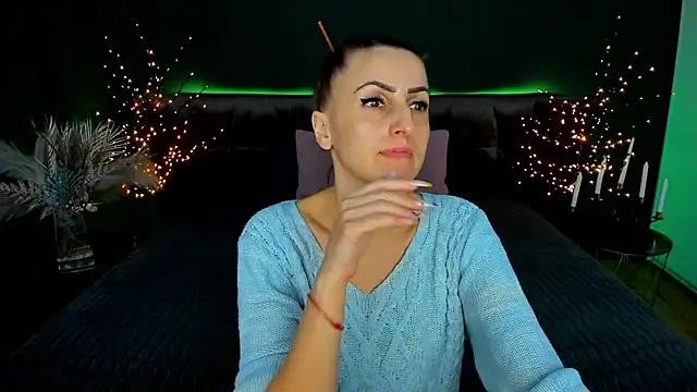 Rebecca_Diamond live XXX chat