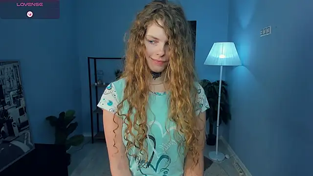 RayaNenlia Chat XXX live