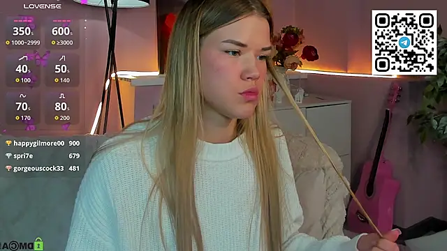 CherryLexi_ Adlı Modelin Web Kamerası Şovu