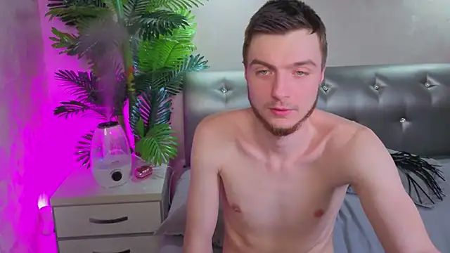 Oscar_Beatrice Live XXX-Chat