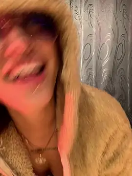 دردشة LilithMonette الجنسية المباشرة