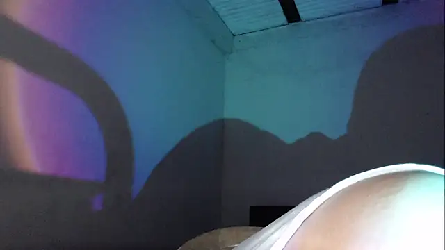 CrisotpherMoretti 现场XXX聊天