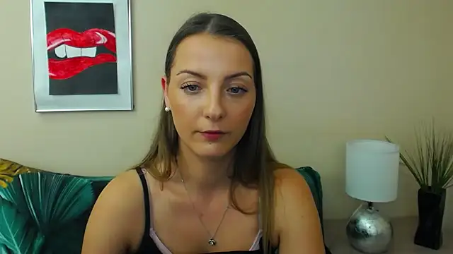 دردشة NatalieSexy الجنسية المباشرة