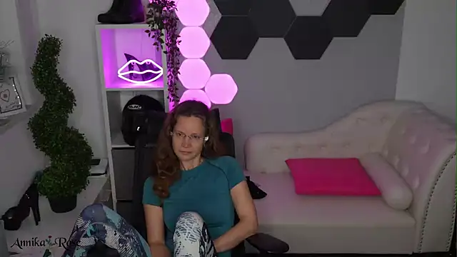 Онлайн чат XXX AnnikaRose