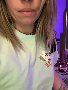 MiraKisssn Webbikameraesitys