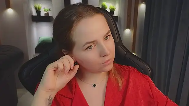 Chat +18 de Mira_Mermayd ao vivo