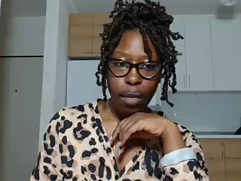 MasterIndigoのライブXXXチャット