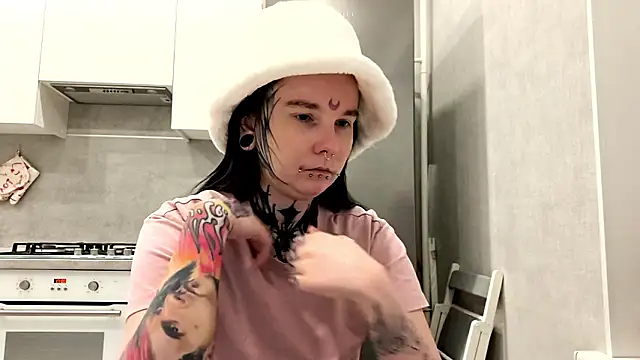 HighelikeGirl Chat XXX in diretta