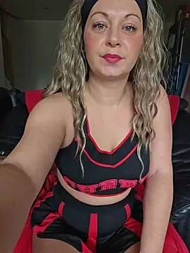 Živý XXX chat Chaudesquirt