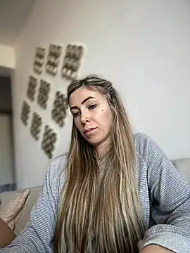 RaquelleDevon Chat XXX live